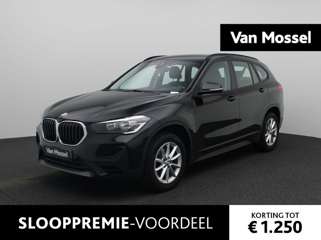 BMW X1 sDrive18iA | AUTOMAAT | LEDER | NAVIGATIE | CLIMATE C, Auto's, BMW, 12 maanden, Gebruikt, Zwart, Zwart