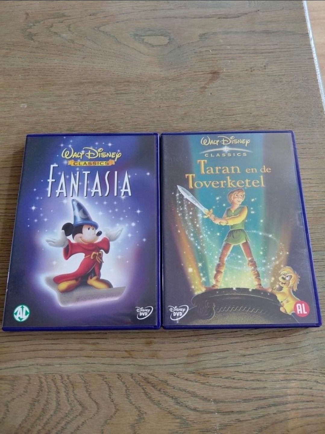 Disney Classics dvd's Fantasia & Taran en de Toverketel, Cd's en Dvd's, Dvd's | Tekenfilms en Animatie, Tekenfilm, Ophalen of Verzenden