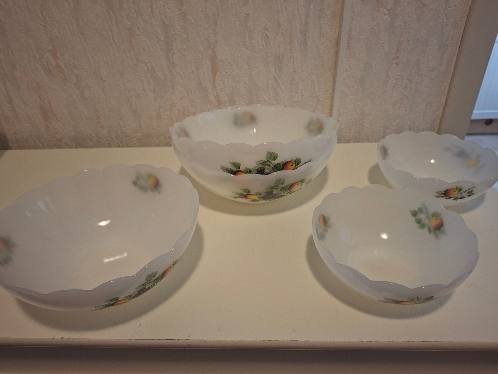 Set van 4 vintage opaline schalen met fruitdecor, Antiek en Kunst, Ophalen of Verzenden