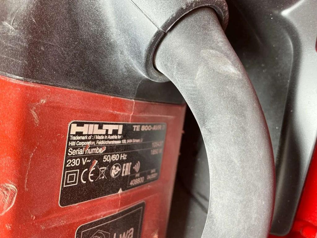 Hilti TE 800-AVR Breekhamer (2024) – 11 kg – incl. nieuwe be, Gebruikt, Boor- en/of Breekhamer, Weijman, Ochten