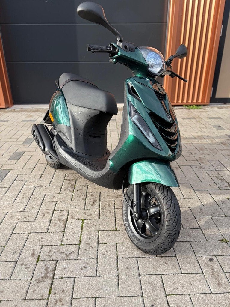 Piaggio Zip 125cc 2-takt alles nieuw!! incl garantie!!, Ophalen of Verzenden, Piaggio, ., .
