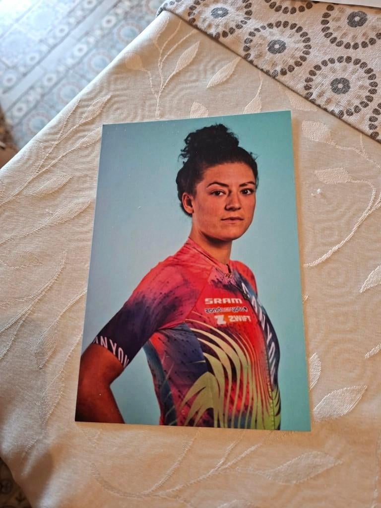 Foto (Repro) Chloé Dygert / Canyon-SRAM Racing, Verzenden, Zo goed als nieuw, Overige sporten, Poster, Plaatje of Sticker
