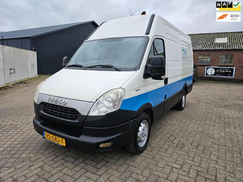 Iveco Daily 35S13V 330 H3L2 APK,NAP,TREKHAAK,AIRCO, Auto's, 13 km/l, Euro 5, Gebruikt, Zwart