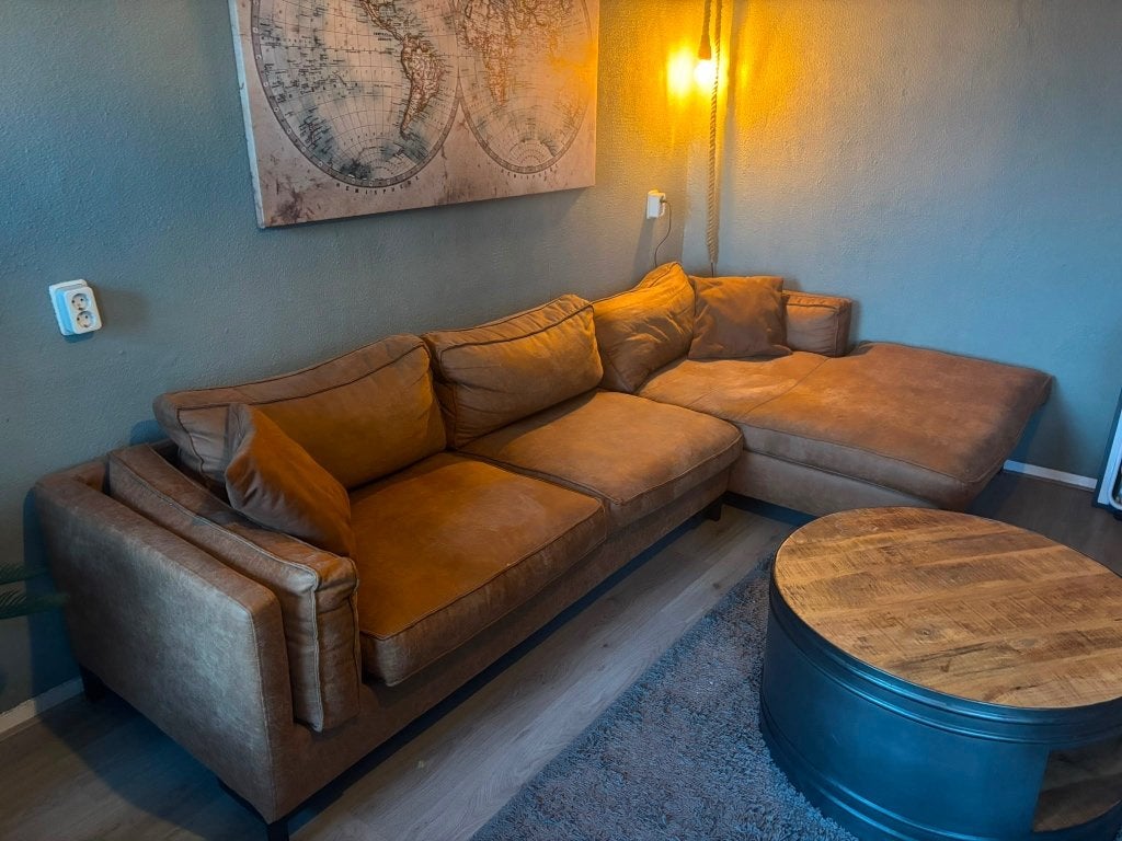 Bank suede | Moet vóór vrijdag weg!! zo goed als nieuw, Ophalen, 250 tot 300 cm, Hoekbank, Driepersoons