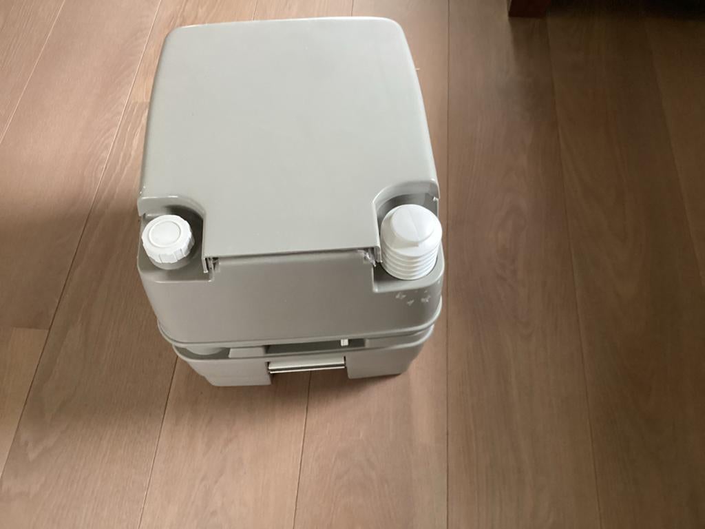 Draagbaar campingtoilet - Potty Toilet, Ophalen, Zo goed als nieuw