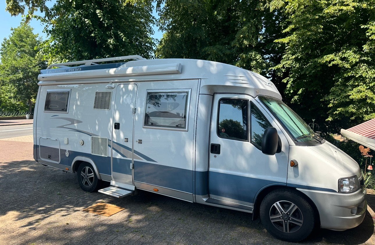 Hobby 600 650 FSC, Caravans en Kamperen, Campers, Particulier, tot en met 4, Half-integraal, Hobby, Fiat, 7 tot 8 meter, Diesel