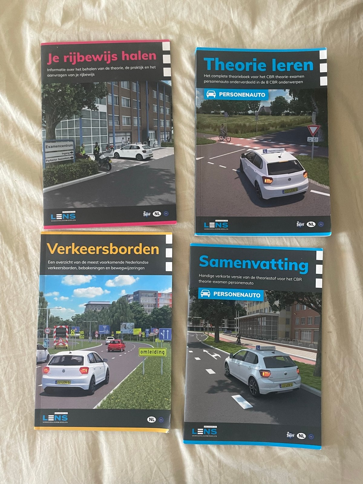 Rijbewijs Theorieboeken Set, Ophalen of Verzenden, Zo goed als nieuw, Overige niveaus