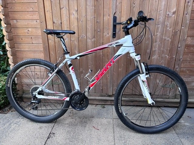 Giant Revel - Maat M - SUPERMOOI !, Fietsen en Brommers, Fietsen | Mountainbikes en ATB, Ophalen, Hardtail, Velgrem, 45 tot 49 cm