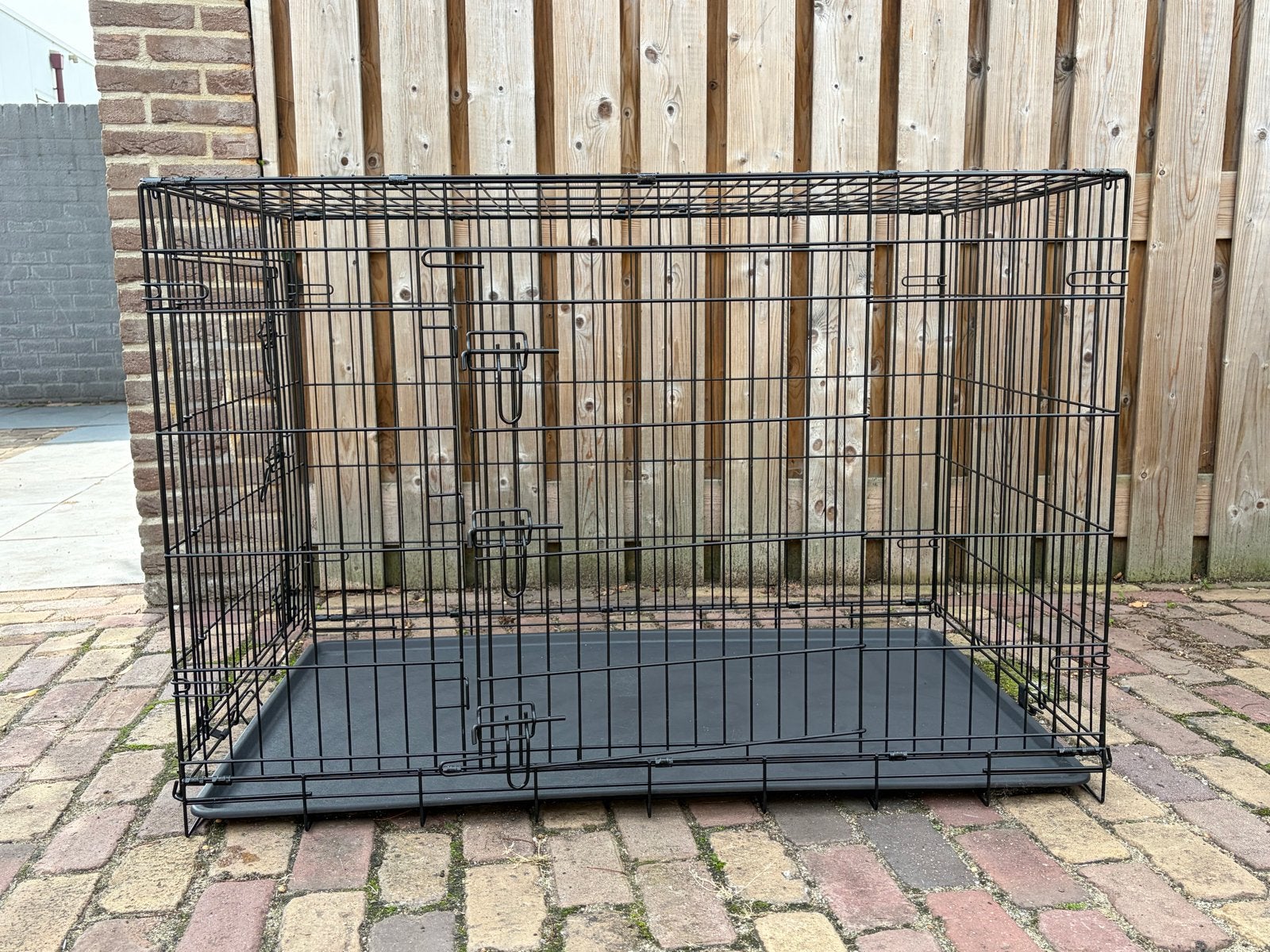 Adori Premium Bench 2-Deurs - Bench - Zwart 123x77x83 cm, Dieren en Toebehoren, Hondenbenches, Ophalen, Zo goed als nieuw