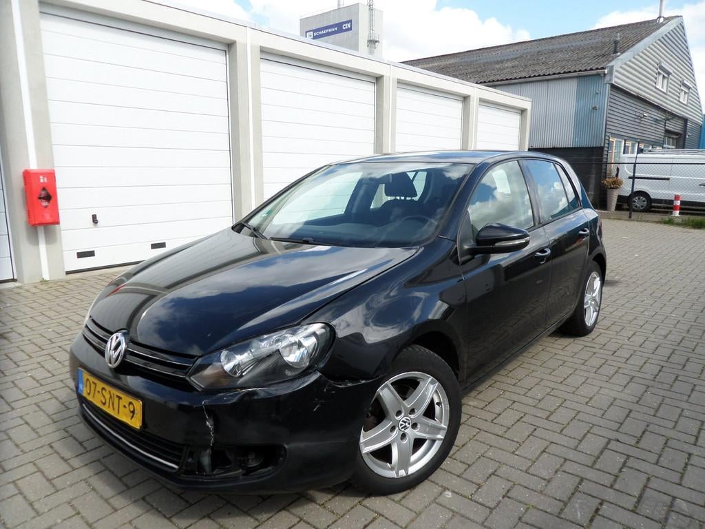 Volkswagen Golf 1.2 TSI Comfortline BlueMotion, Auto's, Voorwielaandrijving, Euro 5, Stof, Gebruikt
