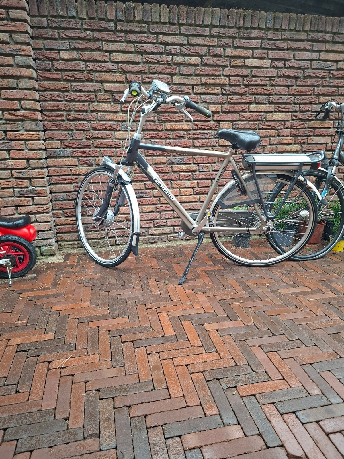 Gazelle Innergy elektrische fiets - accu vermoedelijk defect, 55 tot 59 cm, Ophalen, Zo goed als nieuw, Gazelle
