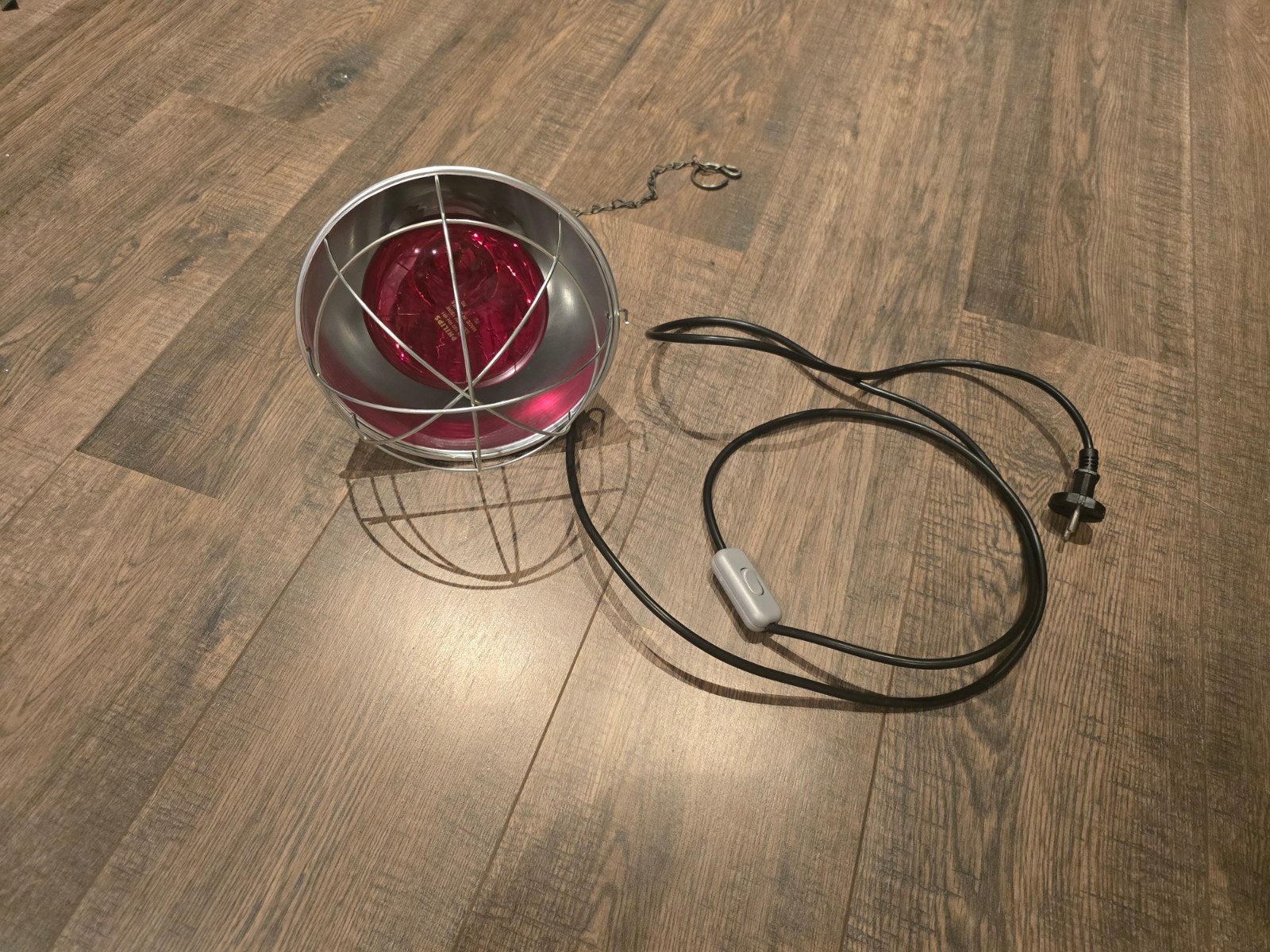 Warmtelamp voor pups/kittens, Ophalen, Zo goed als nieuw