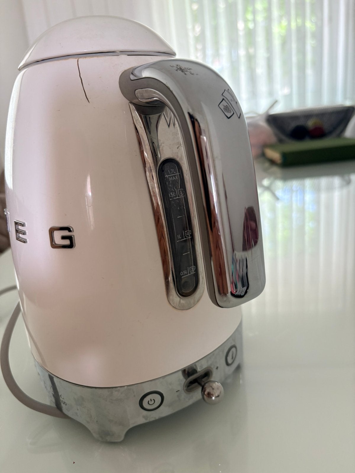 Smeg waterkoker, Witgoed en Apparatuur, Waterkokers, 1 tot 2 liter, Ophalen
