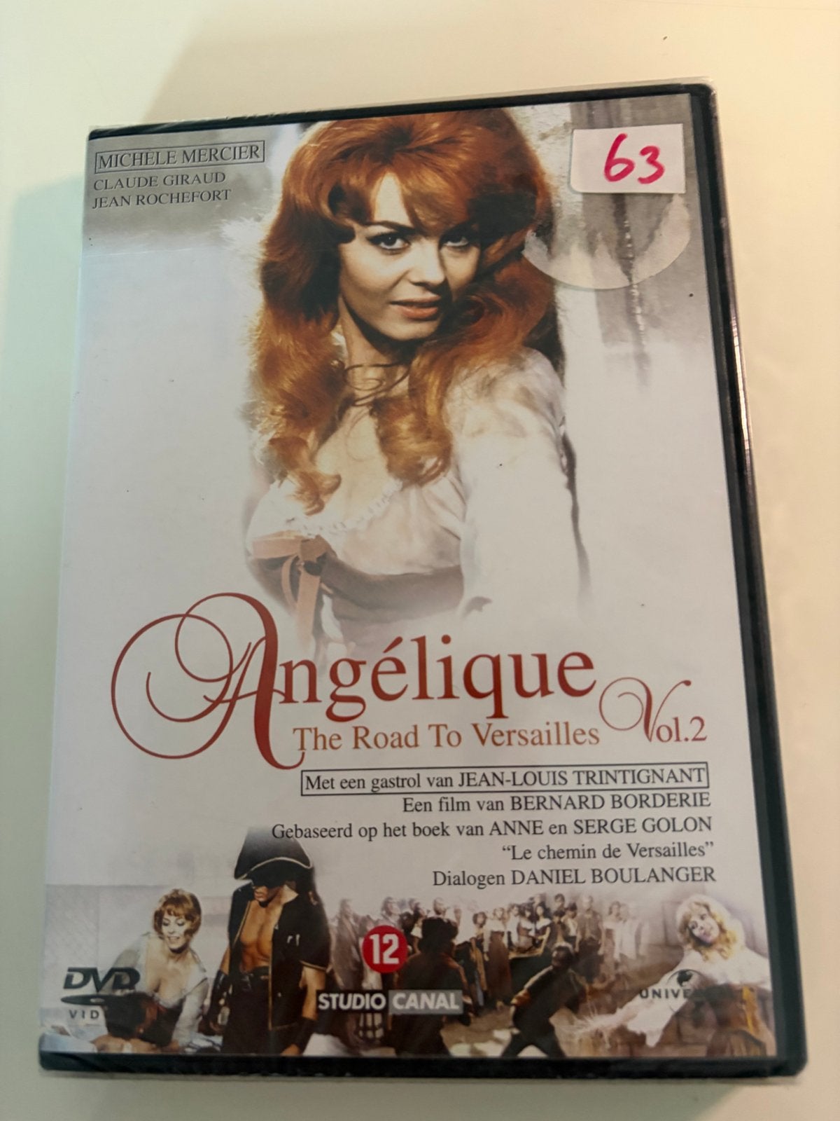 Angeliques the road to versailles Vol 2 michele mercier, Vanaf 12 jaar, Ophalen of Verzenden, Nieuw in verpakking, Historisch of Kostuumdrama