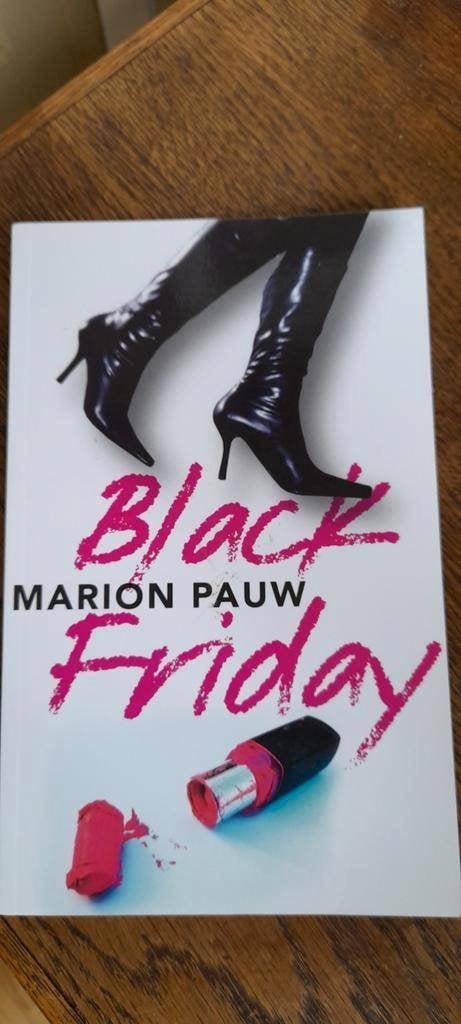 Marion Pauw - Black Friday, Ophalen of Verzenden, Zo goed als nieuw, Marion Pauw, Nederland