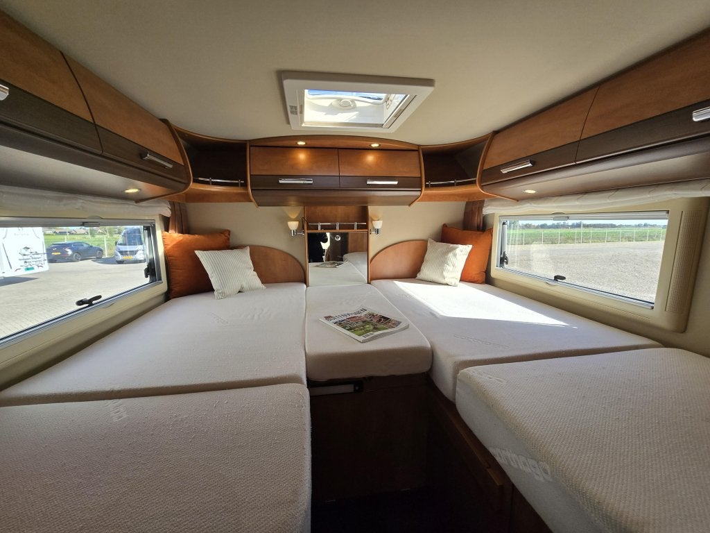 Carthago C-Compactline 143 I Enkele bedden Hefbed 2014, Caravans en Kamperen, Integraal, Boiler, Standaard zit, Ringverwarming