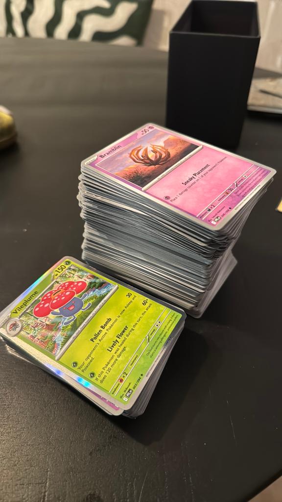 Pokemon Phantasmal flames bulk, Ophalen of Verzenden, Zo goed als nieuw, Meerdere kaarten