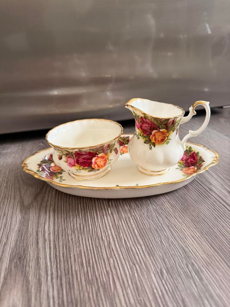 Thee/koffie setje royal albert old country roses!, Ophalen of Verzenden