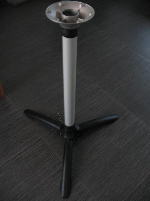 Fiamma Tripod + tafelpoot Tube + opbouwflens, Caravans en Kamperen, Ophalen, Zo goed als nieuw, Campingmeubel-accessoire