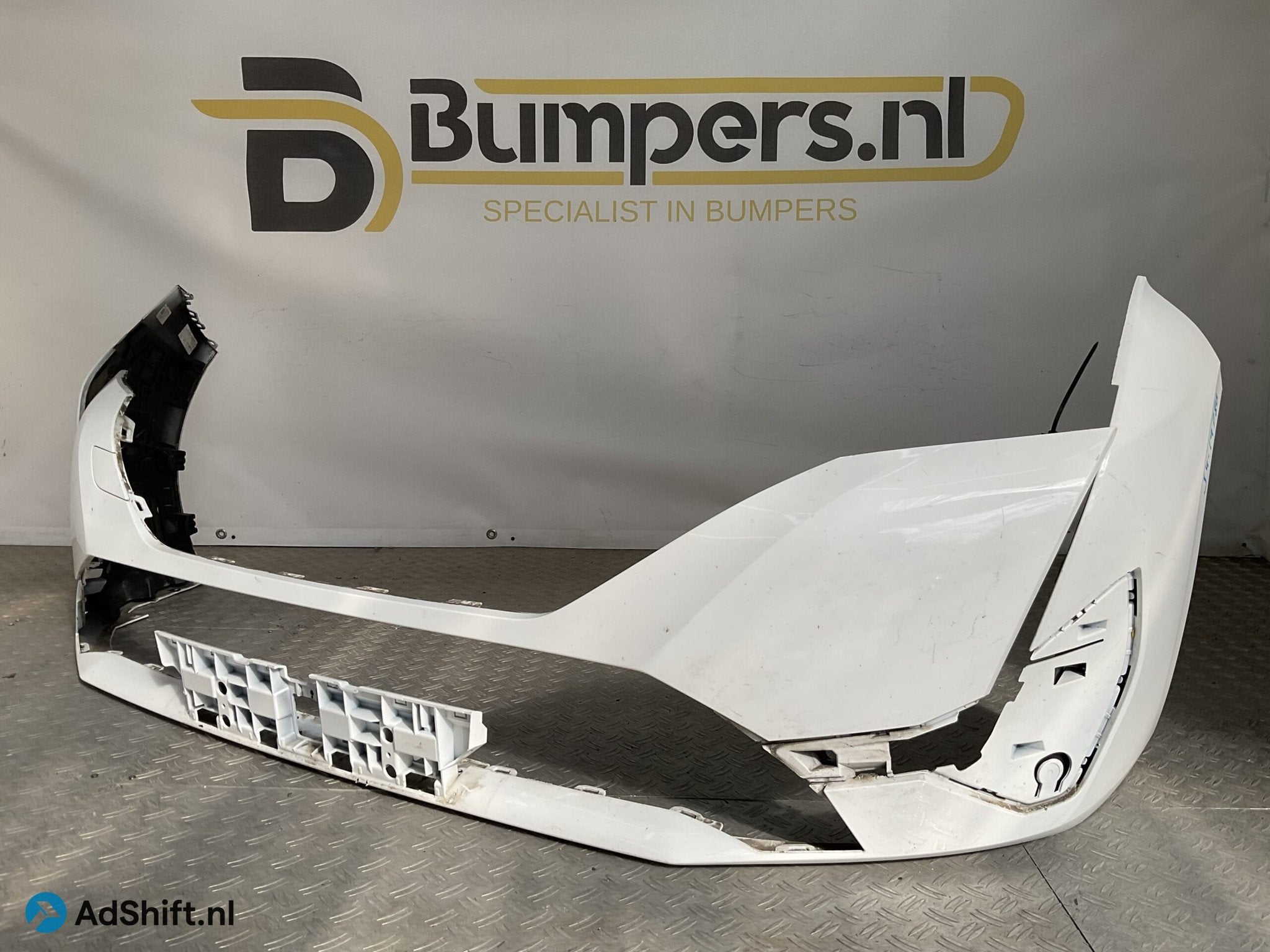 BUMPER Peugeot 308 2022-2025 9838074780 Voorbumper J4-19780, Bumper