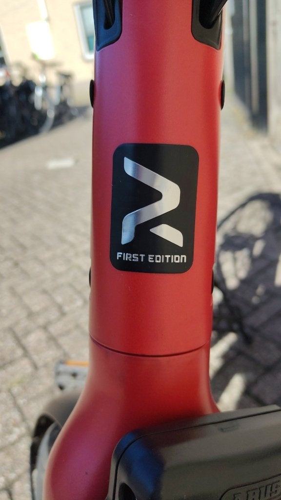 Reany W1 First Edition Heartbeat Red, Gebruikt, ., ., 50 km per accu of meer