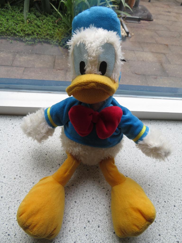 Donald Duck van Disney Parks meet ca 40 cm, Disney, Disney, Ophalen of Verzenden, Zo goed als nieuw