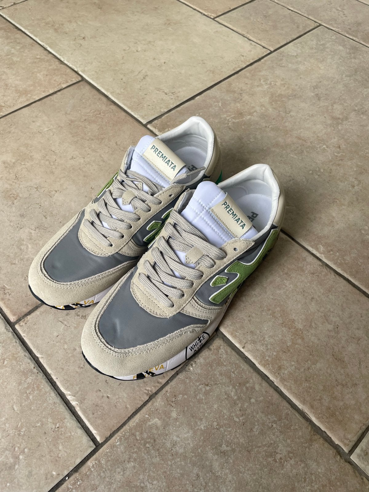 Premiata Sneakers - nieuw, Kleding | Dames, Schoenen, Ophalen, Beige, Nieuw, Sneakers of Gympen