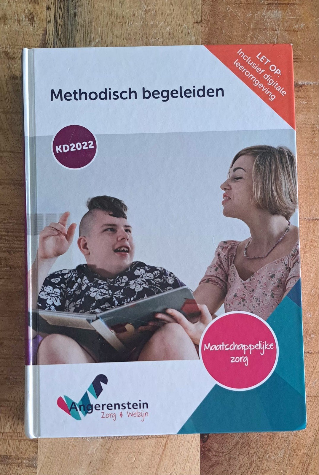 Methodisch begeleiden – Maatschappelijke Zorg KD 2022 |, Ophalen of Verzenden, Nieuw, Overige niveaus