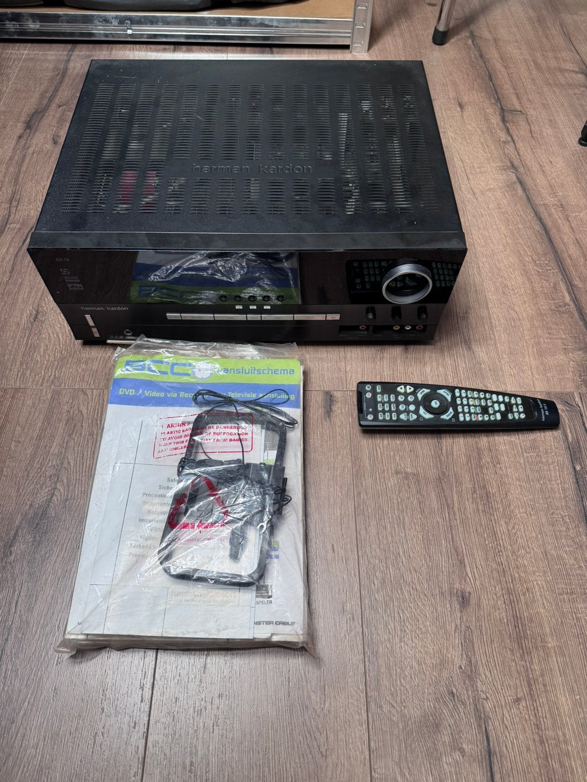 Harman Kardon AVR 130/230 5.1 surround receiver versterker, Ophalen of Verzenden, Zo goed als nieuw