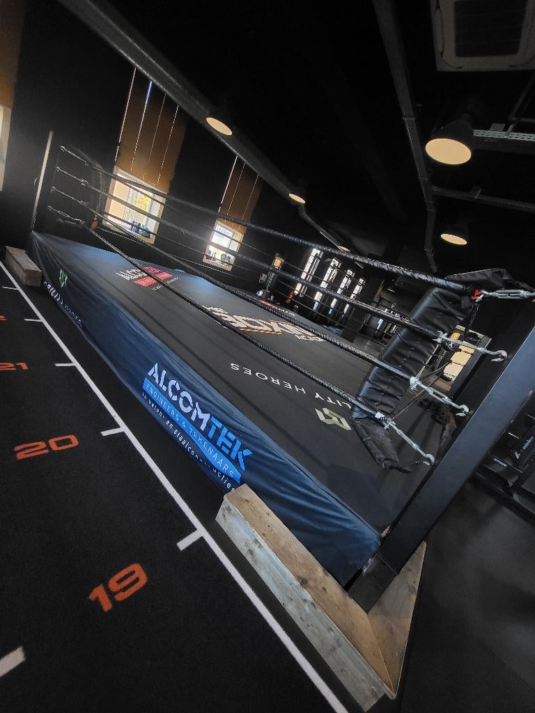 Boksring 6x6 m, Ophalen, Gebruikt, Overige
