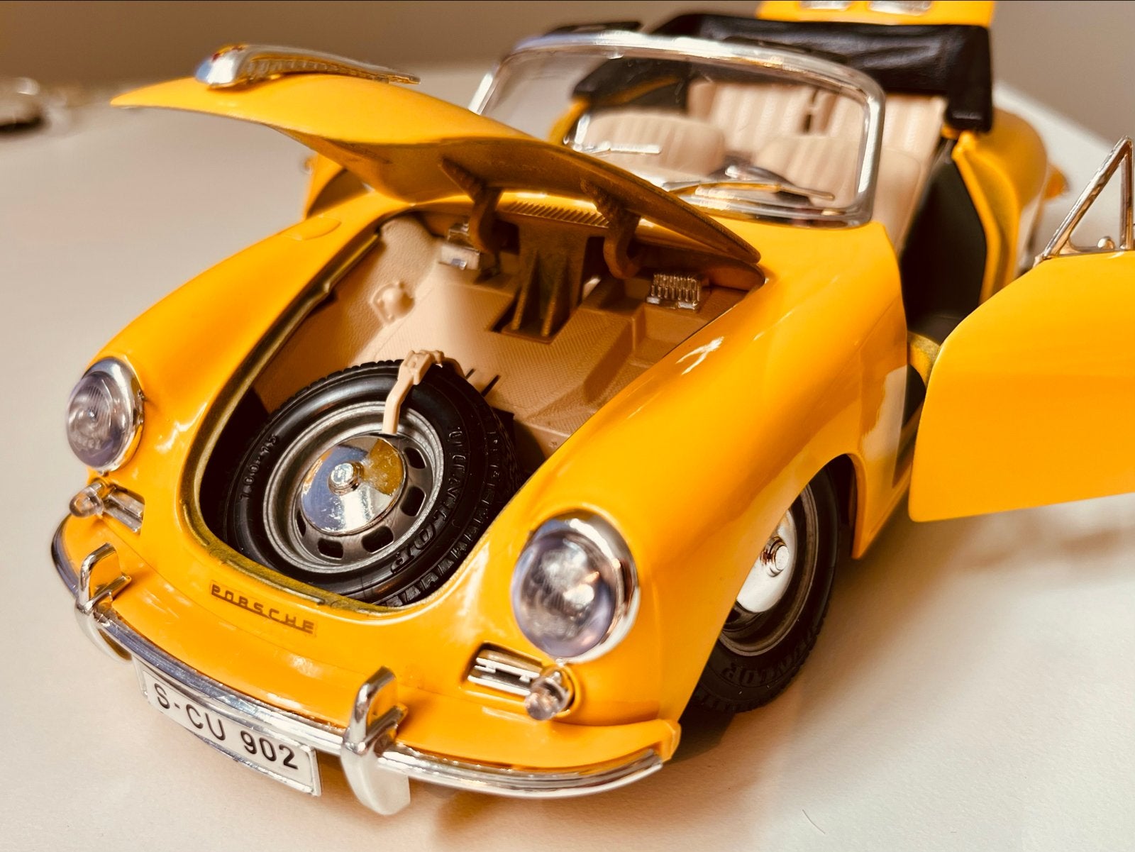Prachtige complete Porsche 356 B Bburago 1:18, Hobby en Vrije tijd, Ophalen of Verzenden, Zo goed als nieuw, Auto, Bburago