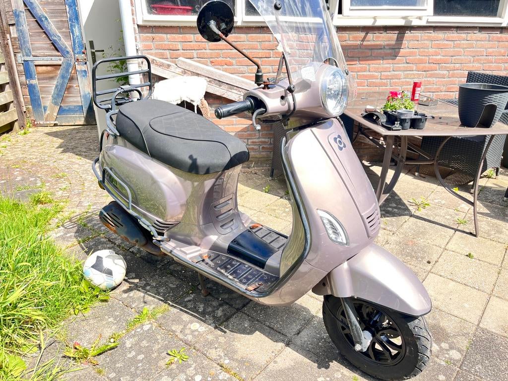 Agm vx50, Gebruikt, Benzine, Ophalen, Overige merken
