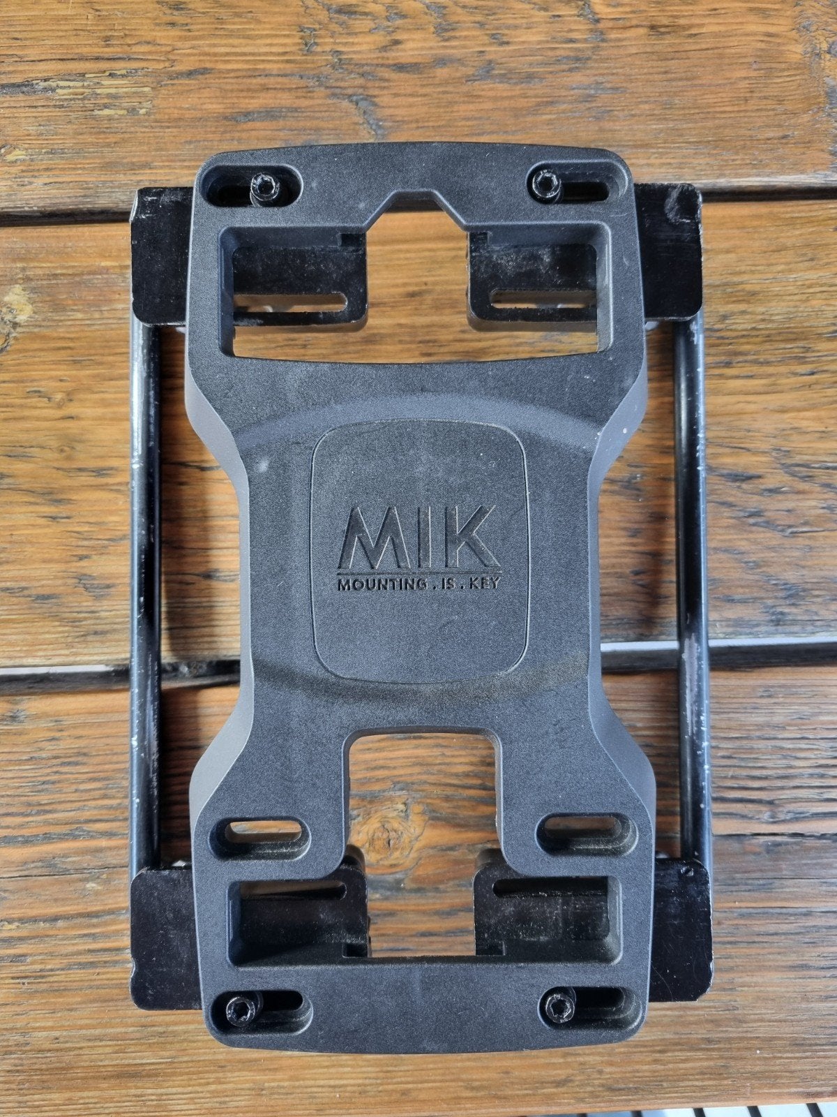 Mik Adapter, Ophalen, Gebruikt