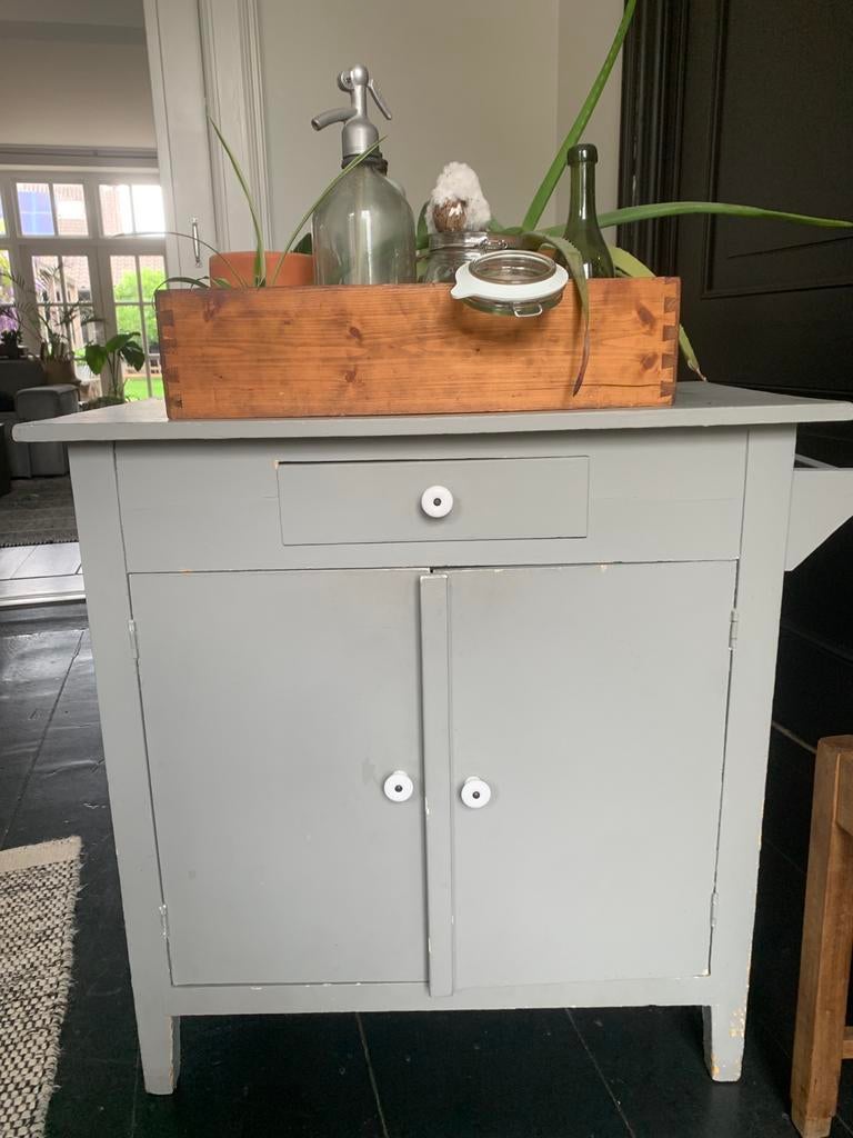 Brocante waskast, Ophalen