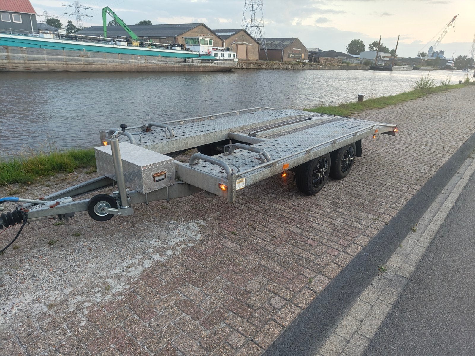 Autotransporter / autoambulance 400x200, Ophalen of Verzenden, Gebruikt