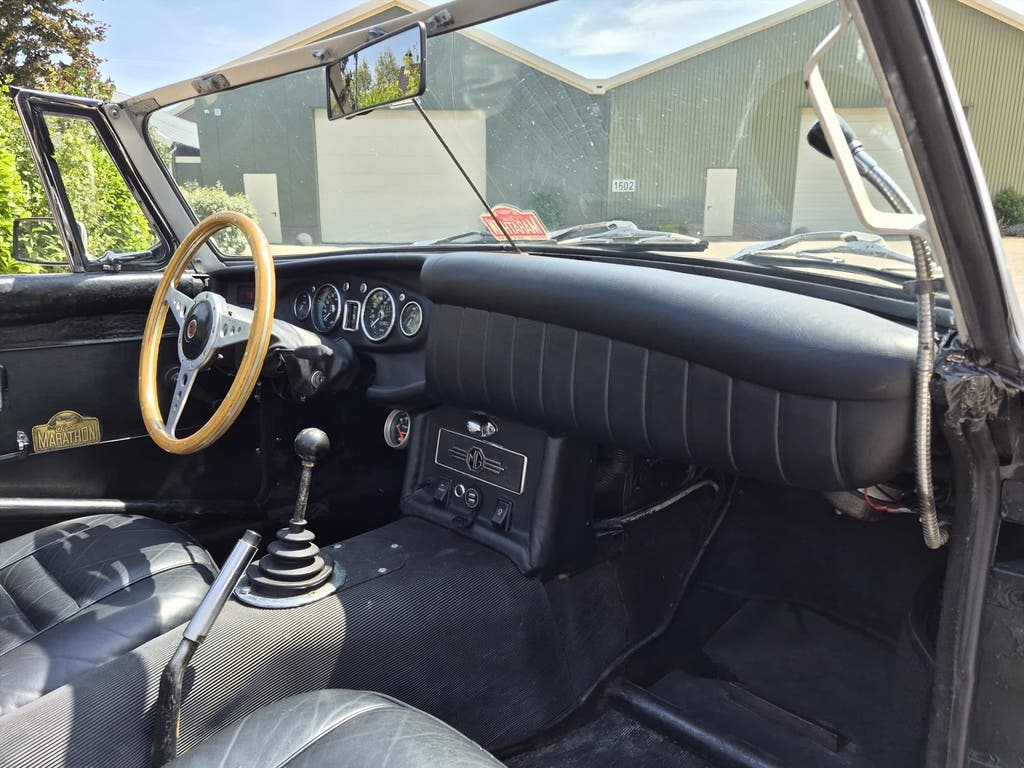 MG Mgc Roadster 6-cilinder (met rolkooi) - 1969, foto 9