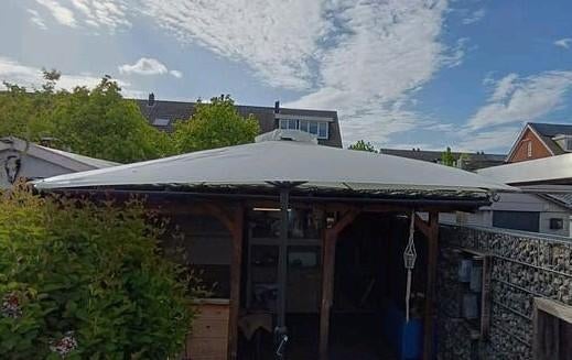 Parasol diameter 3 meter (zonder voet!!), Tuin en Terras, Parasols, Ophalen, Gebruikt, 2 tot 3 meter, Stokparasol