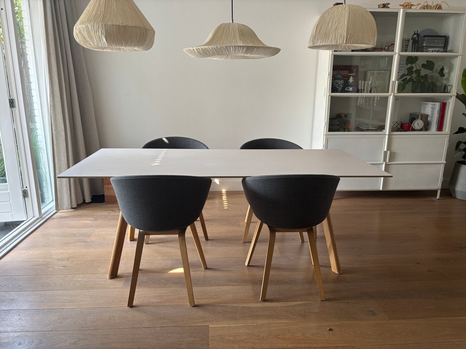 Hay Copenhague eettafel (CPH30) met 4 gestoffeerde stoelen, Ophalen, Gebruikt, Eikenhout, 50 tot 100 cm