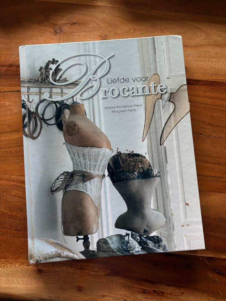 Liefde voor Brocante - boek vol brocante inspiratie, Ophalen of Verzenden