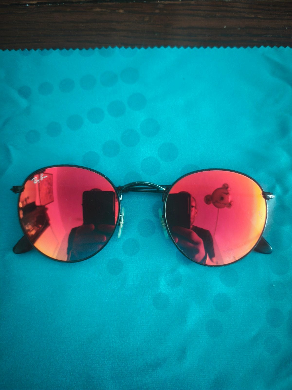 Ray-Ban Round Metal Zonnebril met Rode Spiegelglazen, Ophalen, Zonnebril, Overige kleuren, Zo goed als nieuw