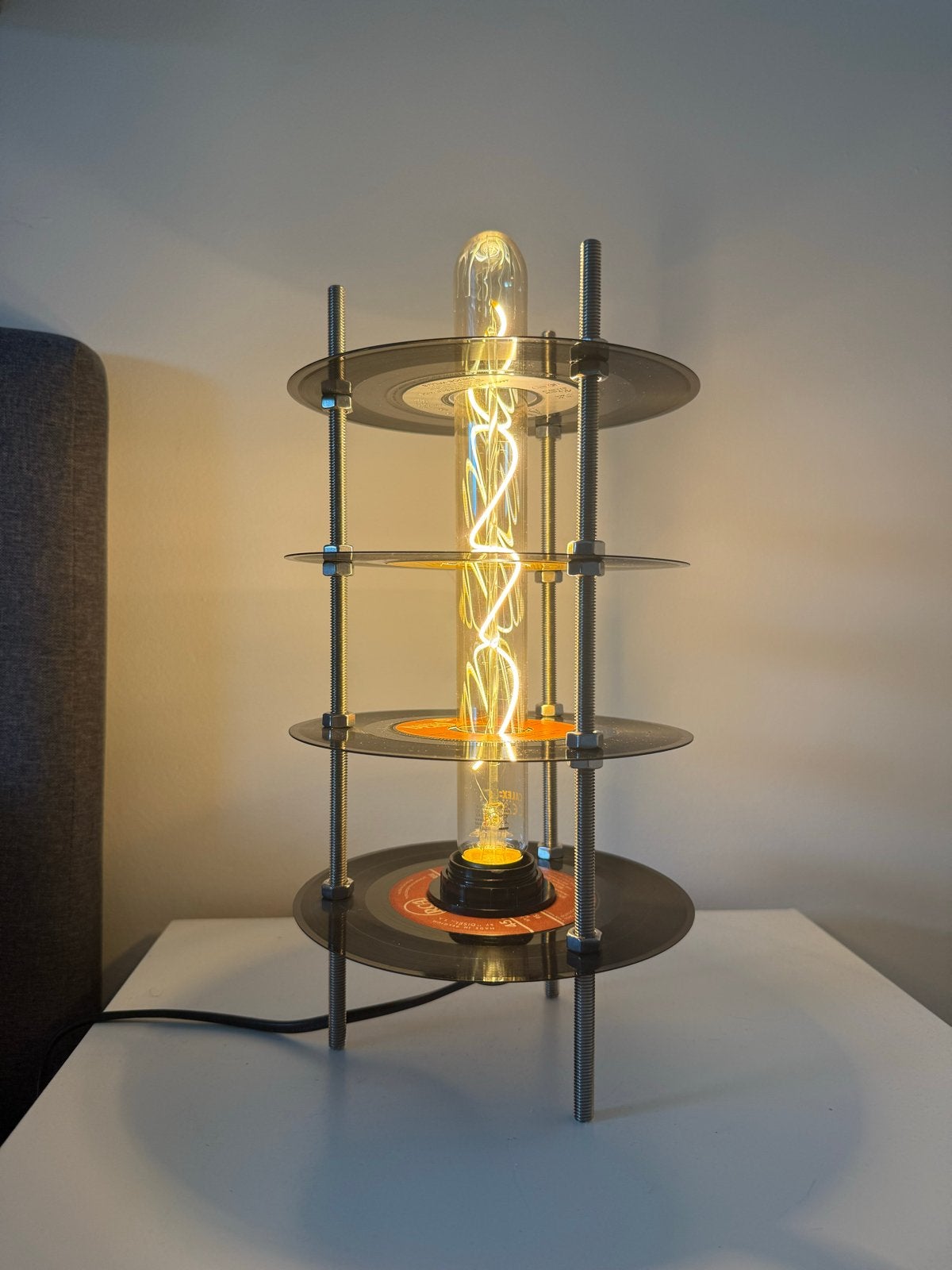 Handgemaakte Lamp van Vinylplaten - Uniek Design, Overige merken, Zwart, Industrieel, Zo goed als nieuw