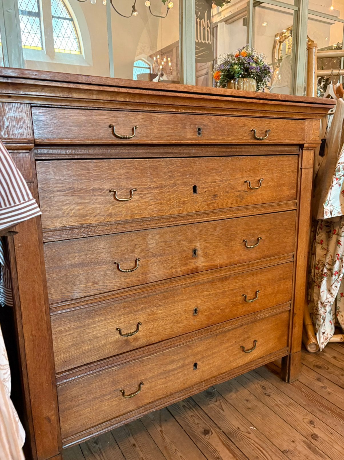 Oude eikenhouten ladekast, commode kast, landelijk wonen, Huis en Inrichting, Kasten | Ladekasten, Ophalen, IL Fienile, Hoofdstraat 15 de steeg