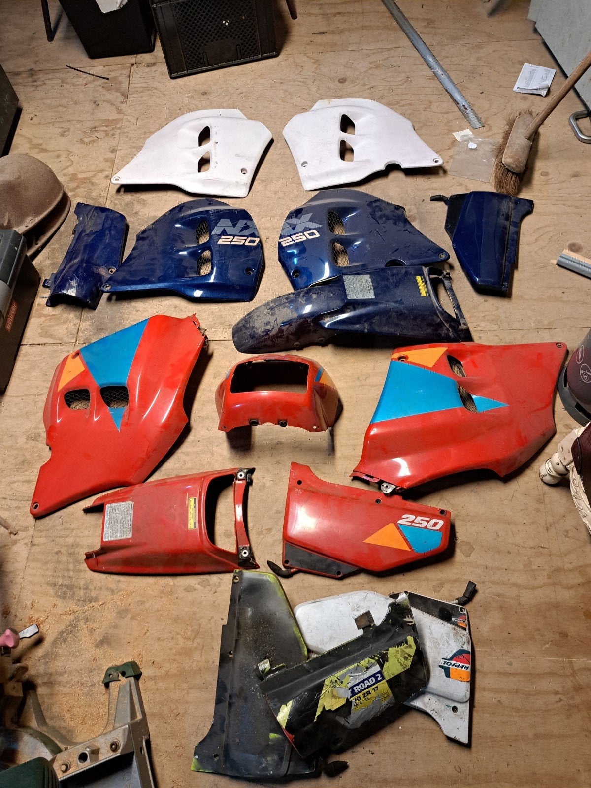 diverse kappen, knipperlichten nx250 nx 250, Ophalen of Verzenden, Gebruikt