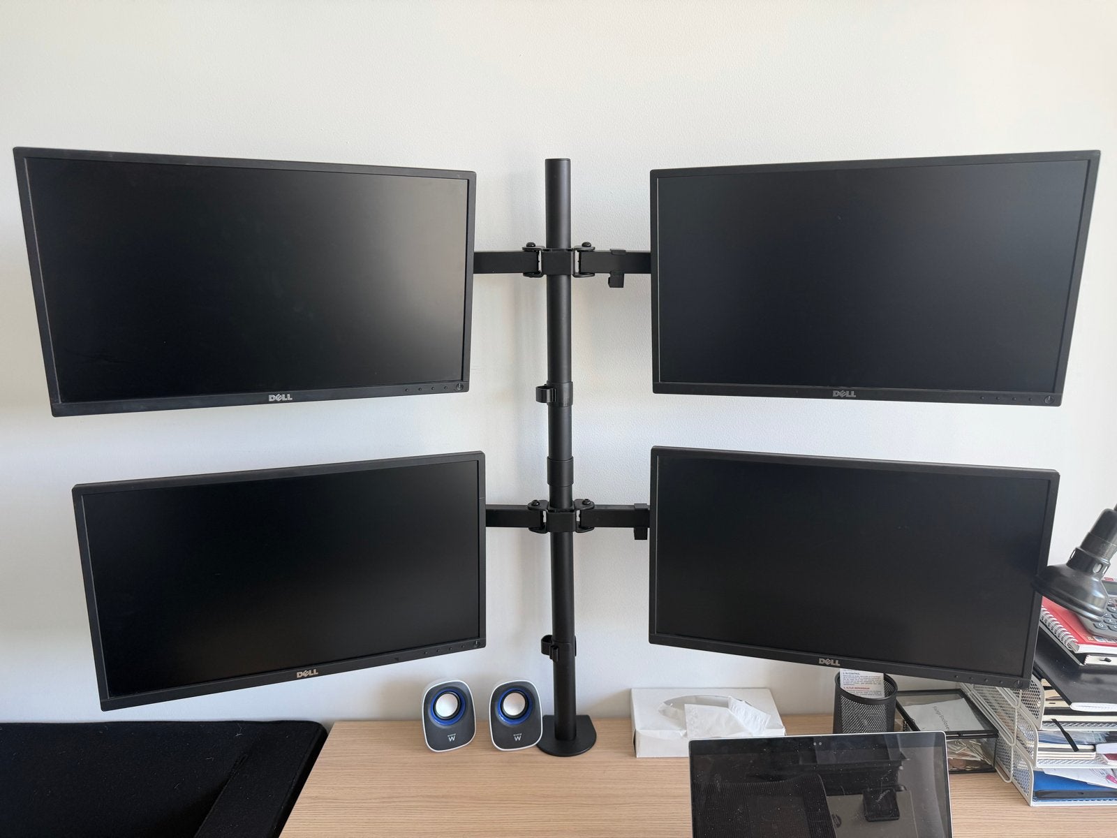 Complete Quad Monitor Setup: 4x Dell P2217H Full HD + Beugel, Computers en Software, Ophalen, HDMI, IPS, In hoogte verstelbaar