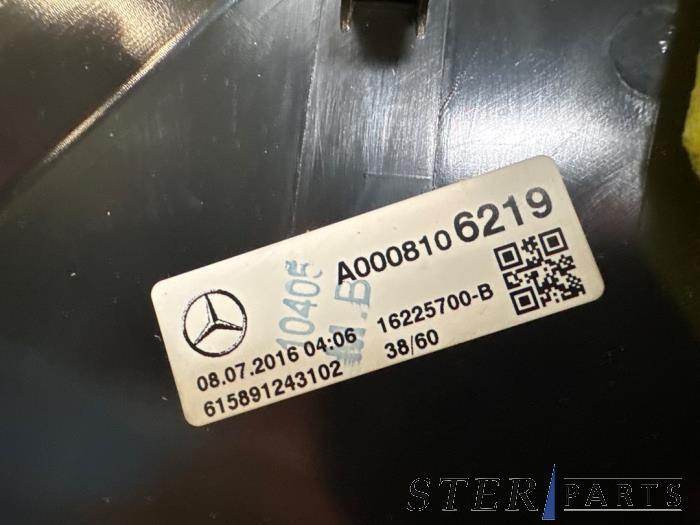 Buitenspiegel rechts van een Mercedes Sprinter, 12 maanden garantie, -, Nieuw, Ophalen of Verzenden