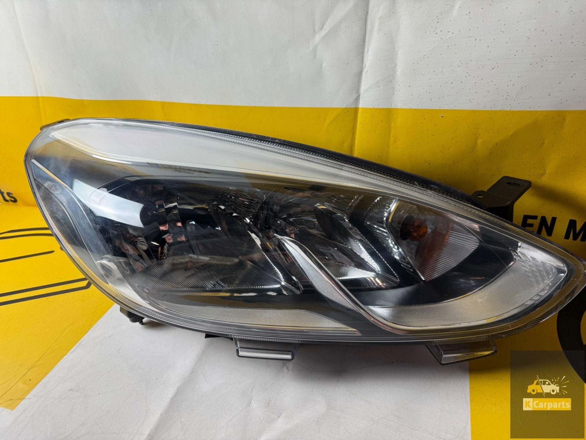 Koplamp Ford Fiesta MK8 Halogeen H1BB-13W029-AD, Info@fabrikant.eu, Fabrikantstraat 1
1000 AA  Amsterdam, NL, Ophalen of Verzenden