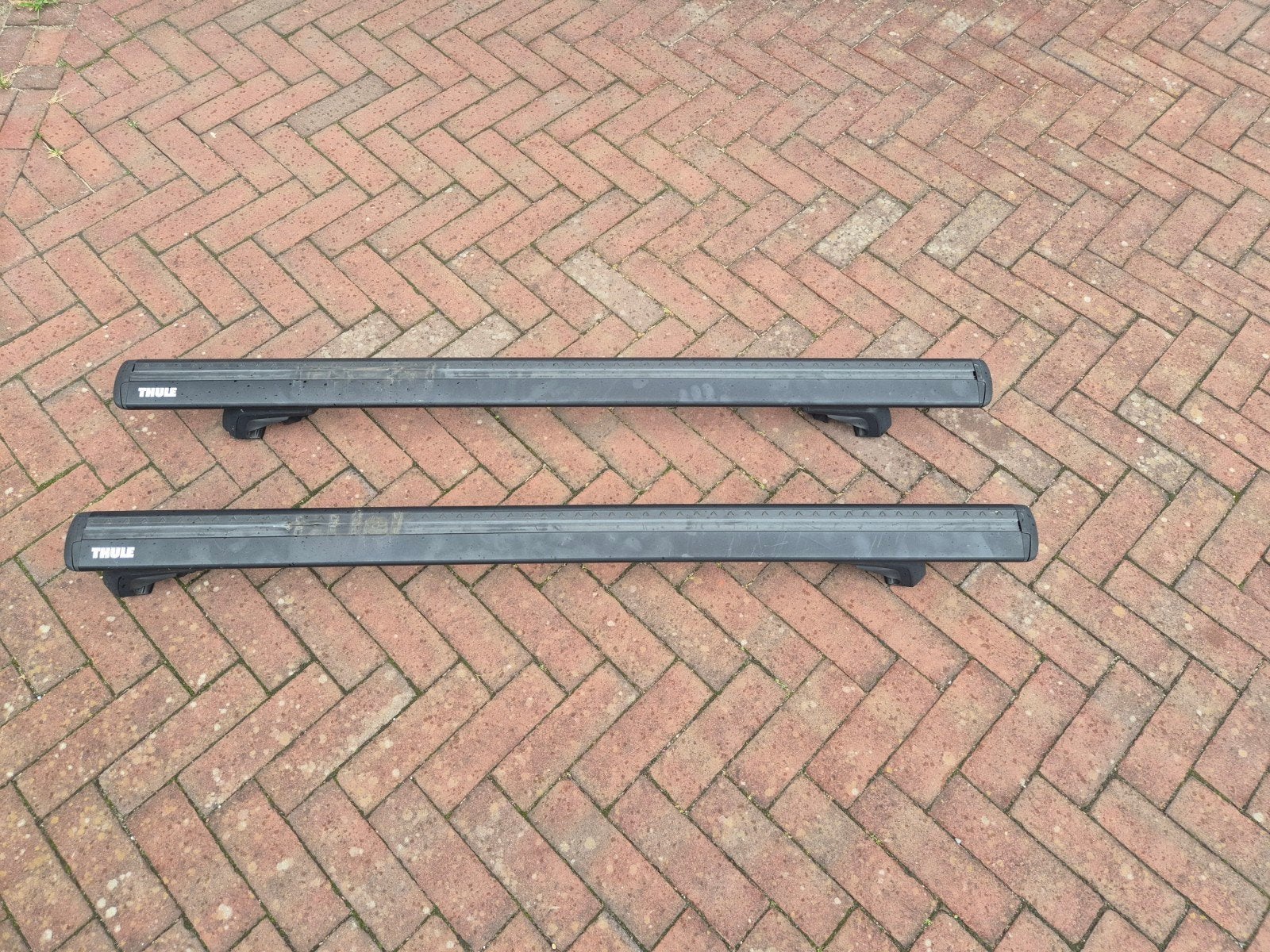 Thule wingbar Evo 118 dakdragers met Evo raides rail 7104, Ophalen, Zo goed als nieuw
