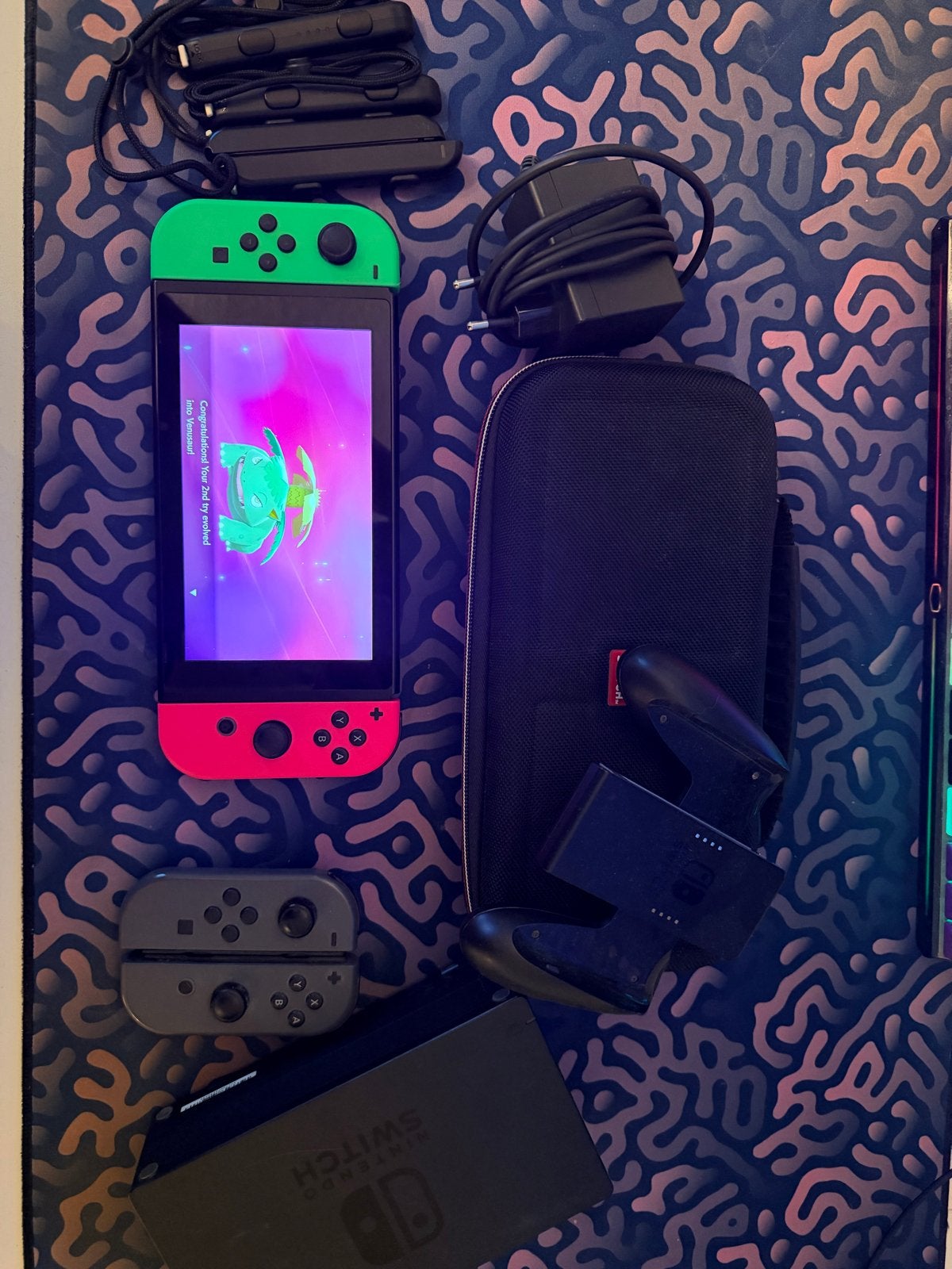 Nintendo Switch met extra controllers en accessoires, Ophalen of Verzenden, Gebruikt, Met 3 controllers of meer, Switch Original