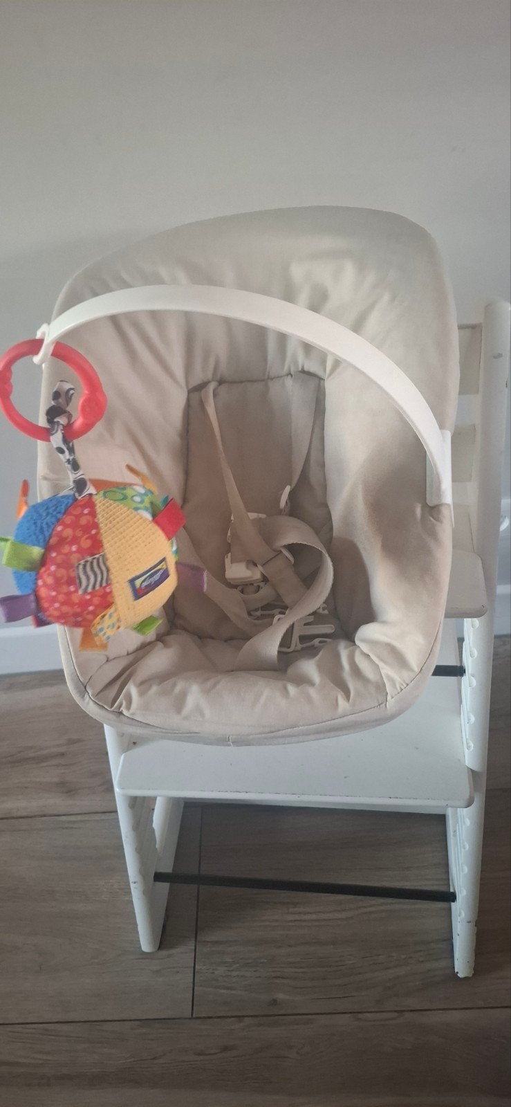 Stokke Tripp Trapp Newborn Set met speelboog en hoes, Ophalen, Zo goed als nieuw, Meegroeistoel, Gordel(s)
