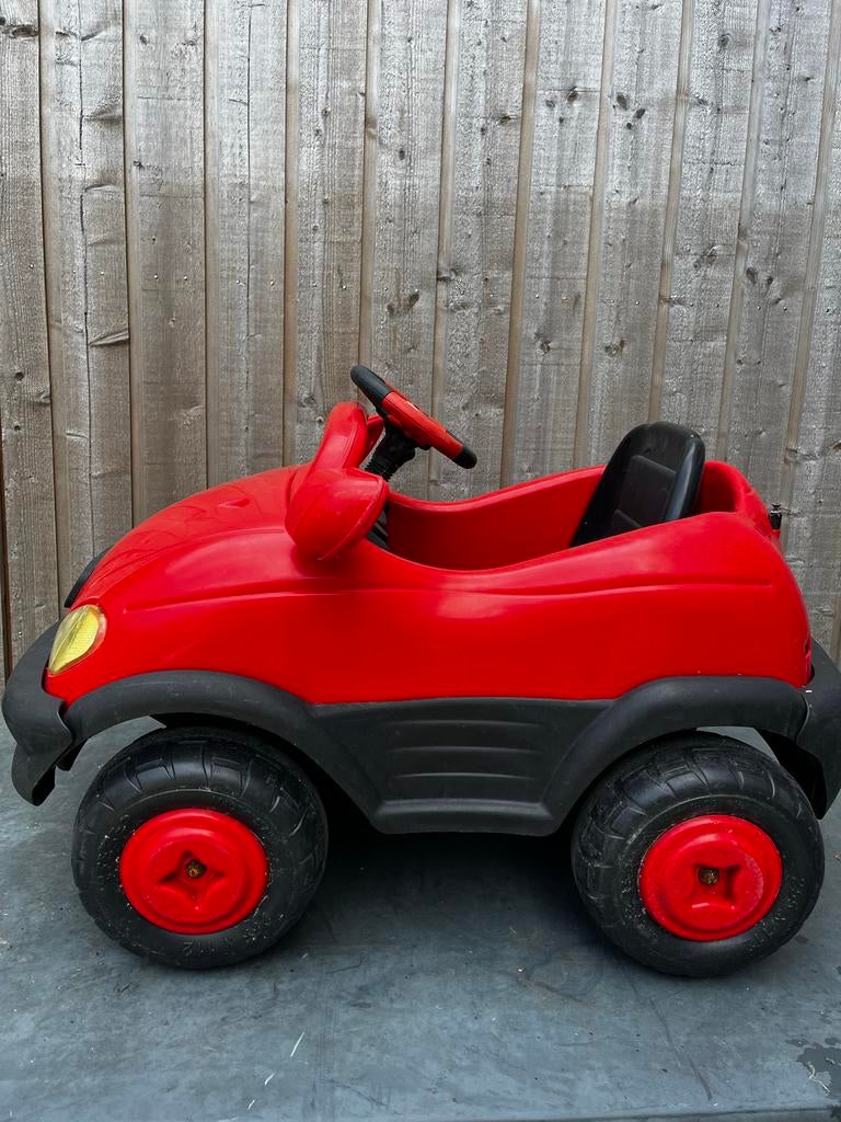 Rode electrische auto voor kinderen, Kinderen en Baby's, Speelgoed | Buiten | Voertuigen en Loopfietsen, Ophalen, Zo goed als nieuw